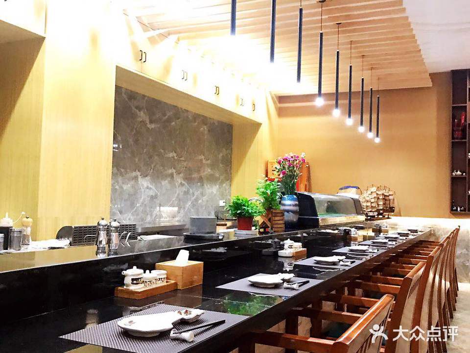 云端料理日本料理铁板烧(金陵花园酒店店)