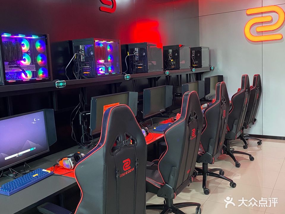 蓝山蓝网咖蓝调旗舰店(新科道店)