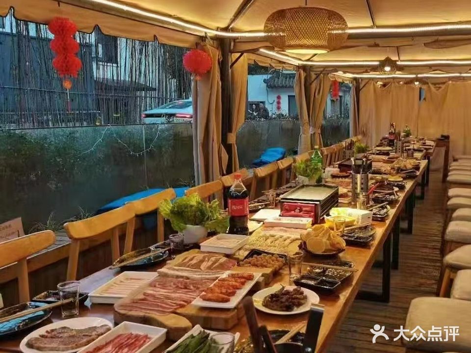 尚苑日韩自助烤肉·农家乐(三圣乡店)