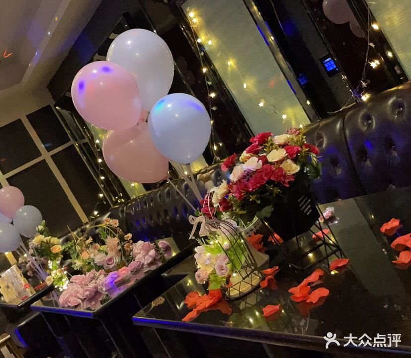 唛田KTV(华润苏果购物广场店)