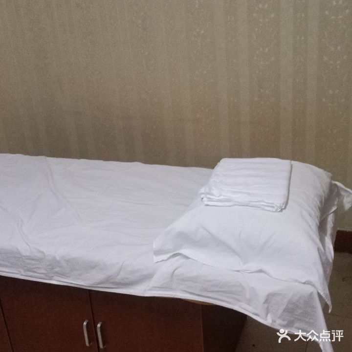 蓝帮盲人推拿