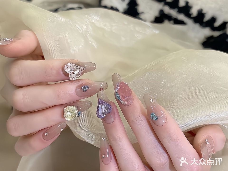 禾颜科技美肤中心