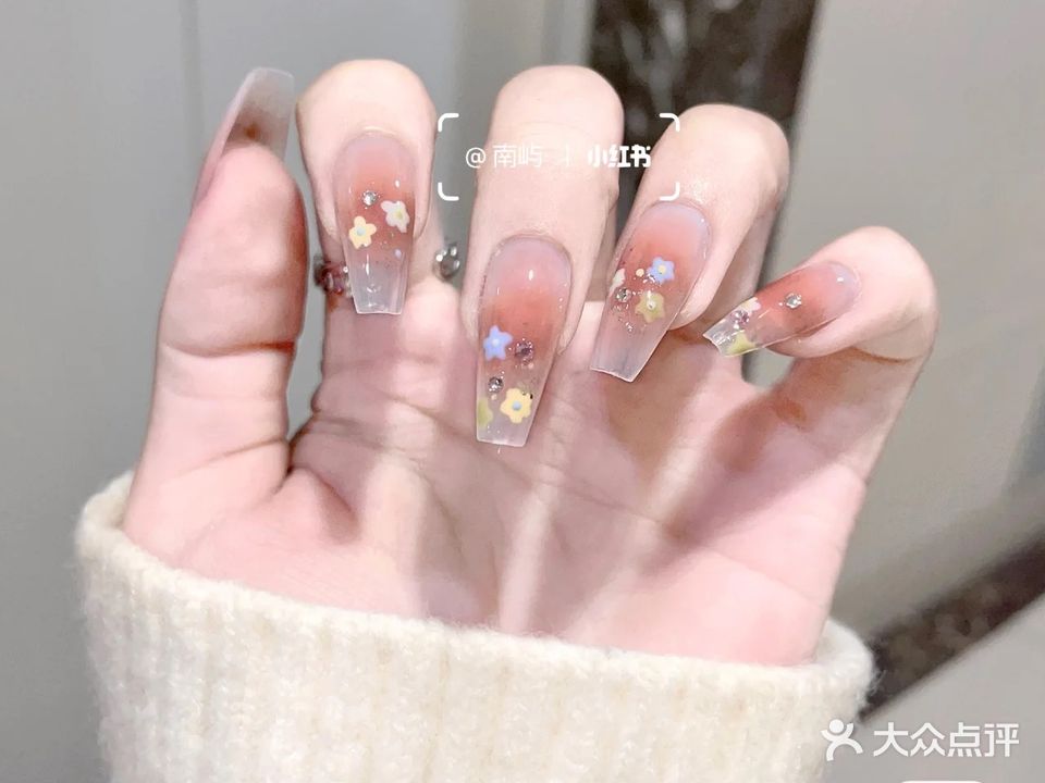 木子美甲美睫