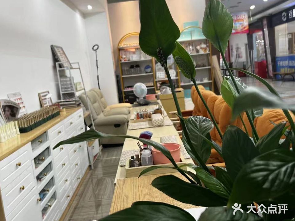 指艺美甲美睫纹绣(亿象店)