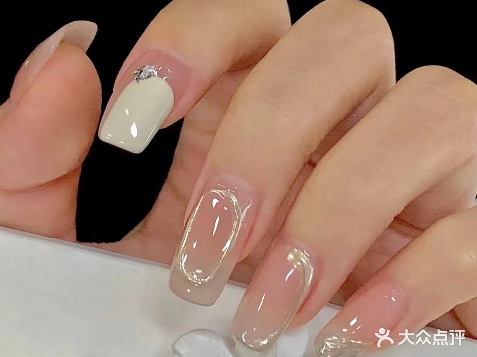 艾丽斯美甲