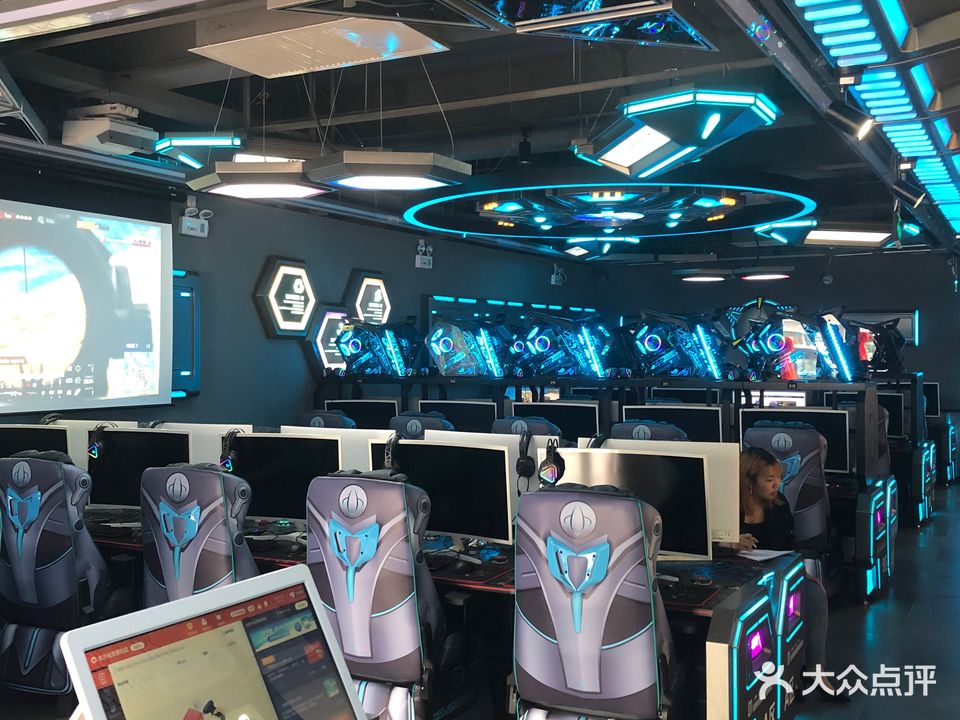 东方电竞馆(十里河店)