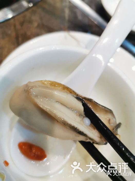 蚝鲜风生蚝火锅