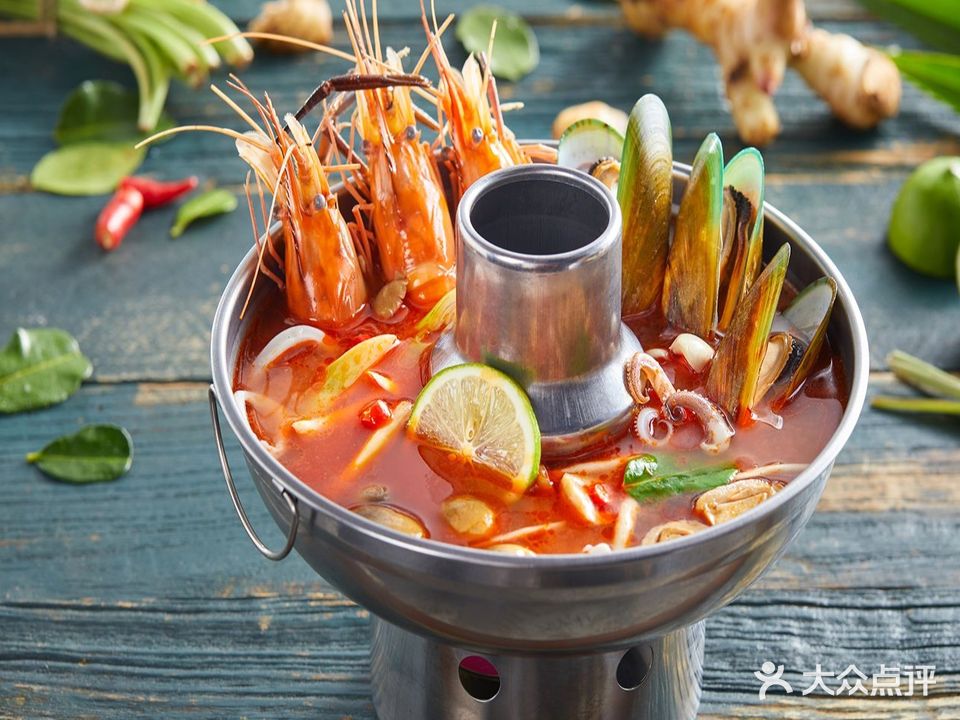 YOUNI·酉泰泰餐厅(欢乐港湾店)