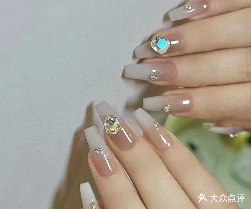 燕子美甲纹绣(惠丰佳苑店)