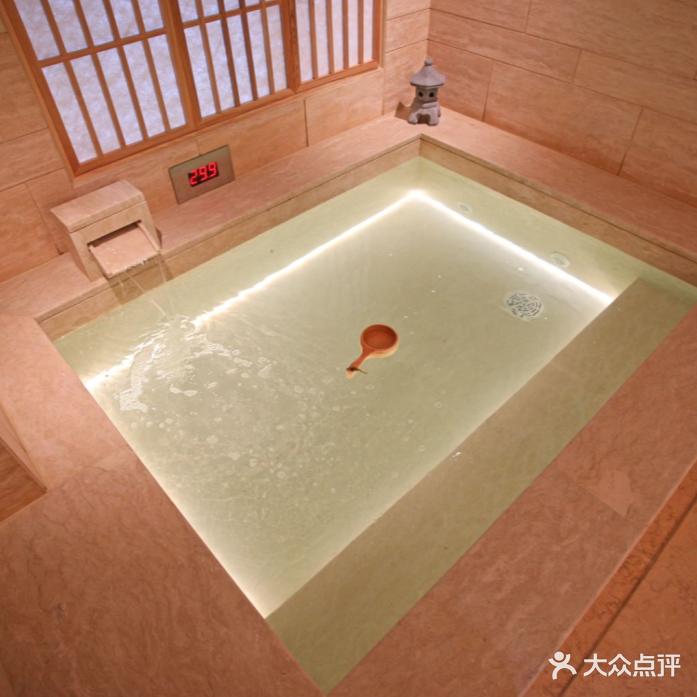 溪岸私汤温泉·SPA(新街口店)