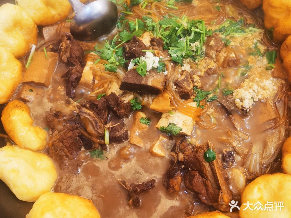 东北铁锅炖(开山路店)