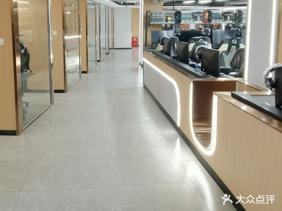 凯隆电竞馆