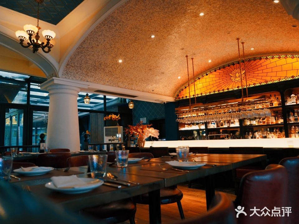 Golden Lily河内巴黎法越料理餐厅(建国西路店)