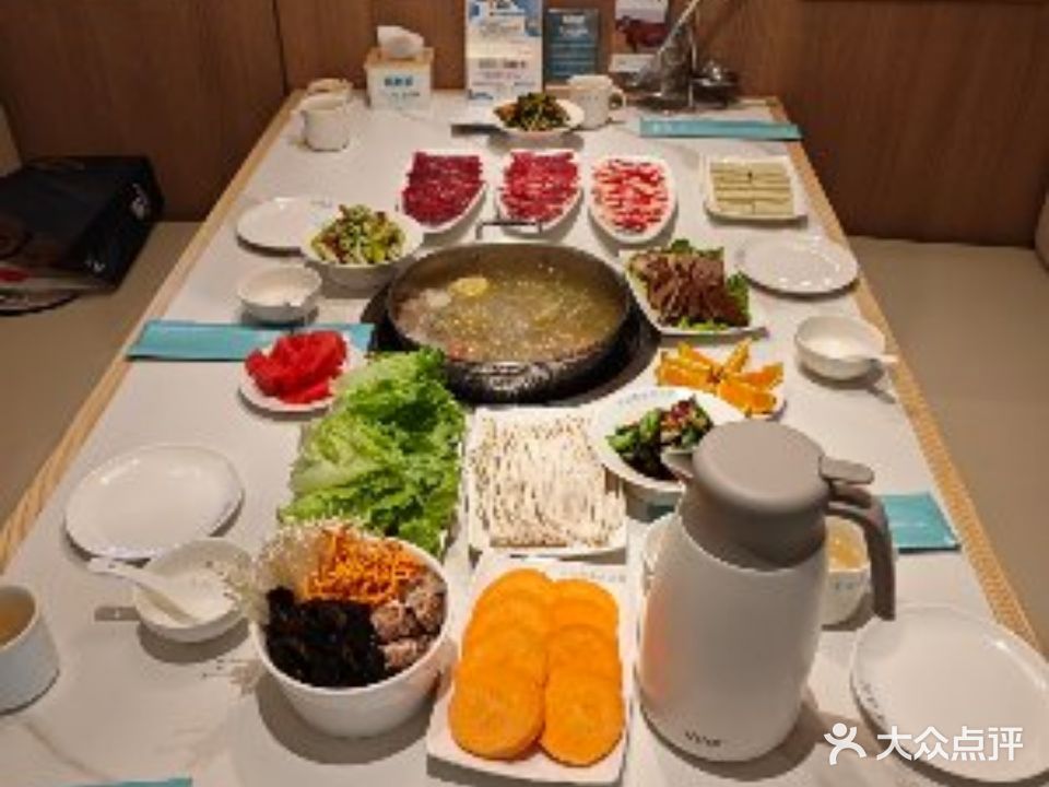 青格勒草原鲜牛肉火锅(兴安南路店)