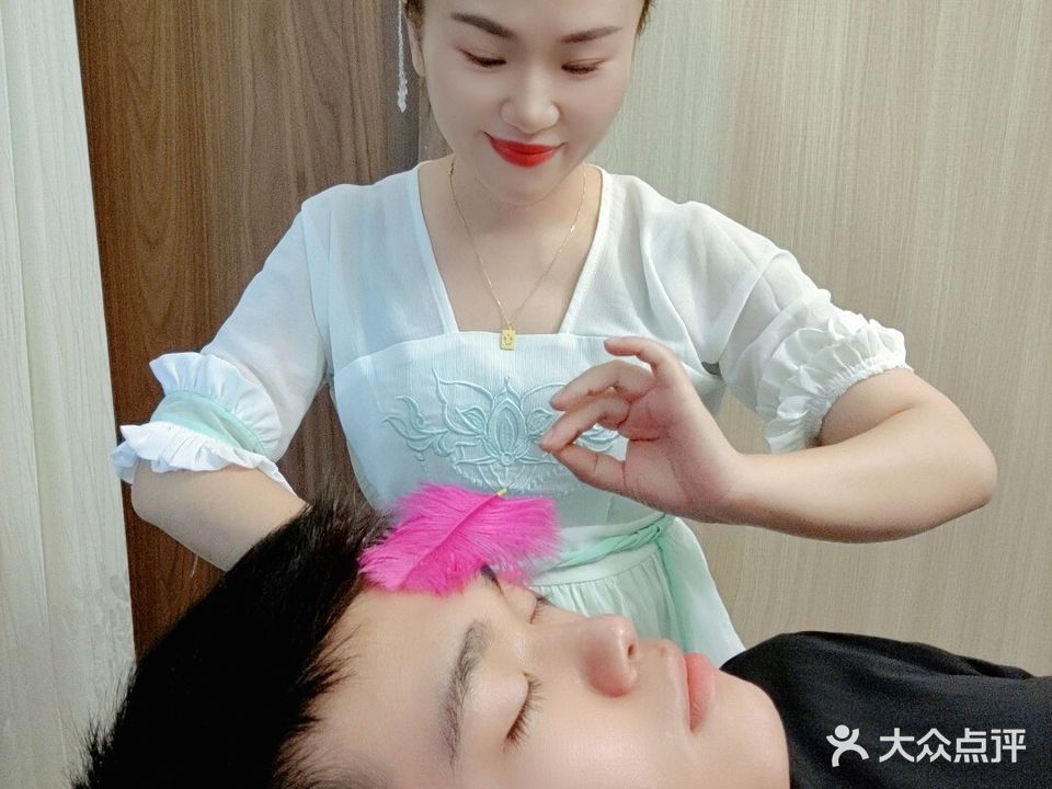 慧耳轩采耳馆(凯旋城店)