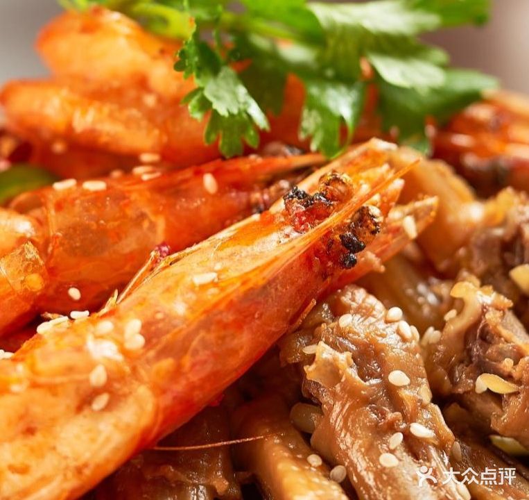 曹记·名扬干锅鸭(珠江路店)