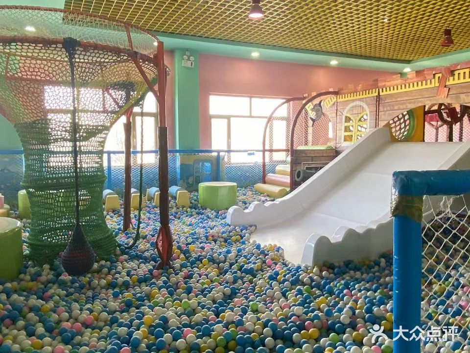 星期六儿童水上主题乐园(朔州店)