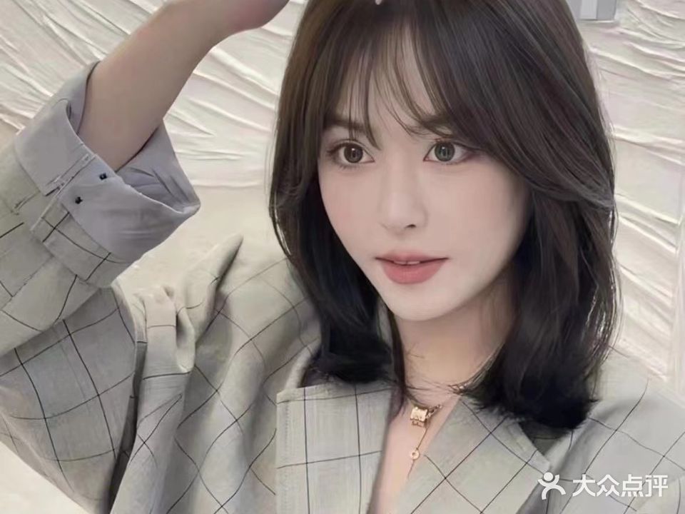 美格剪烫染好工室