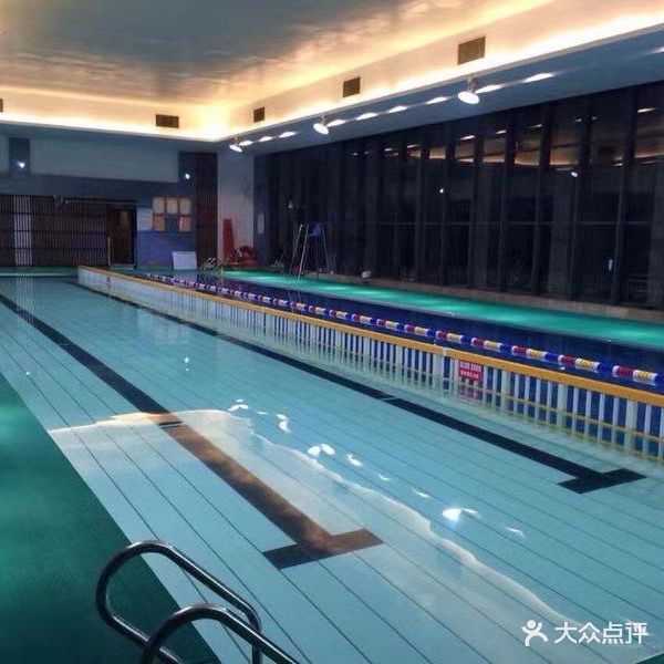 钱锋游泳(水景城店)