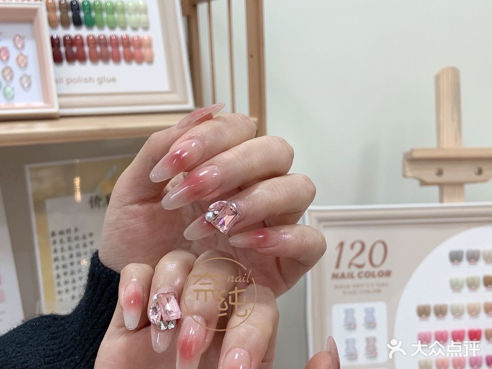 奈纯·nail美甲店