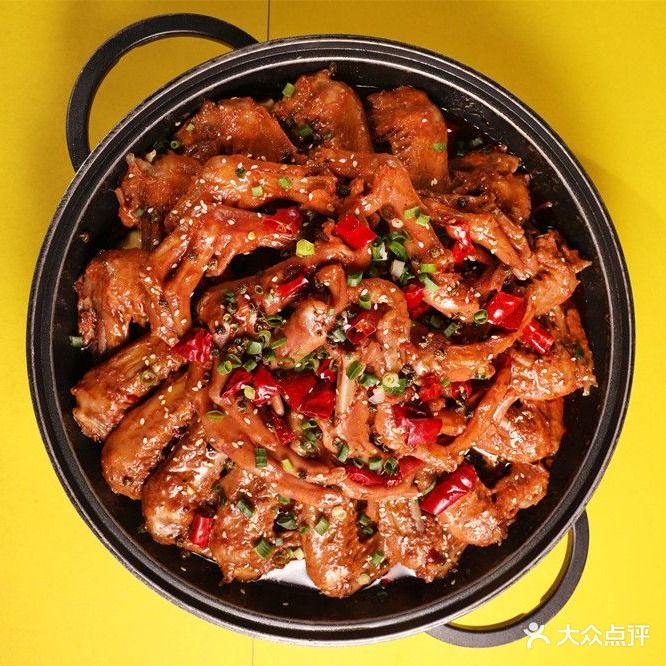 小鸭倌鸭爪爪牛蛙锅(怀化地下商业街店)