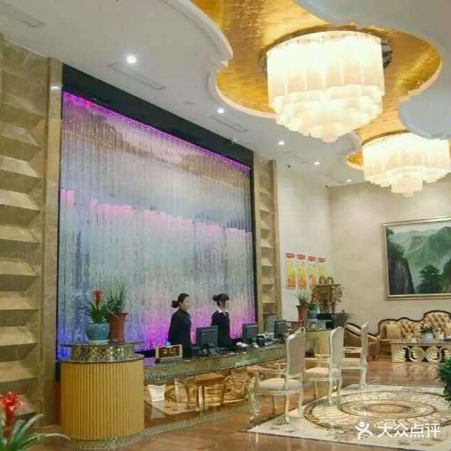 金色杨光(六安店)