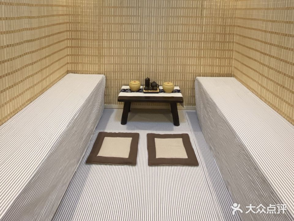 梦珞汉蒸馆