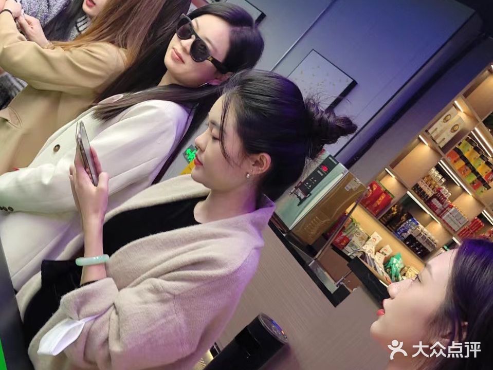 AK台球俱乐部