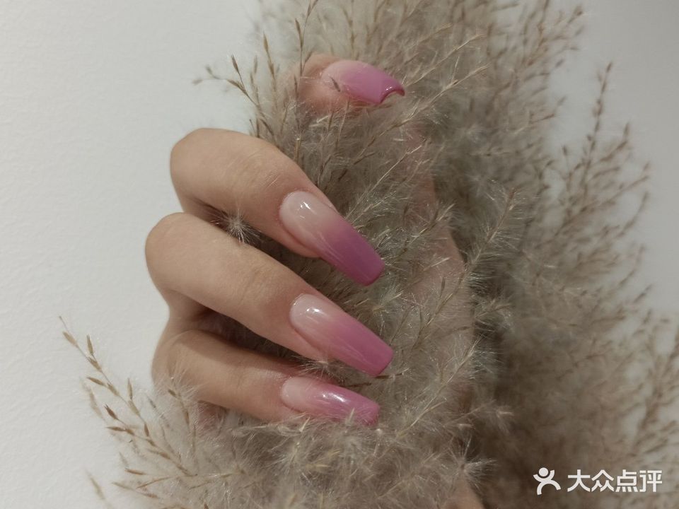 一术家美甲美睫(云南映象-故乡的云点)