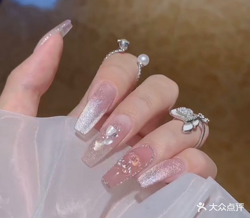 丽丽美甲(国富商业步行街)