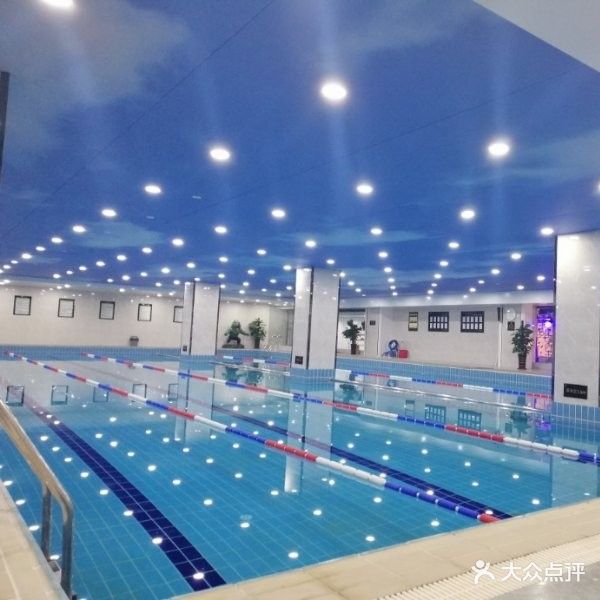 星锐勇游健身(荣盛花语馨苑店)