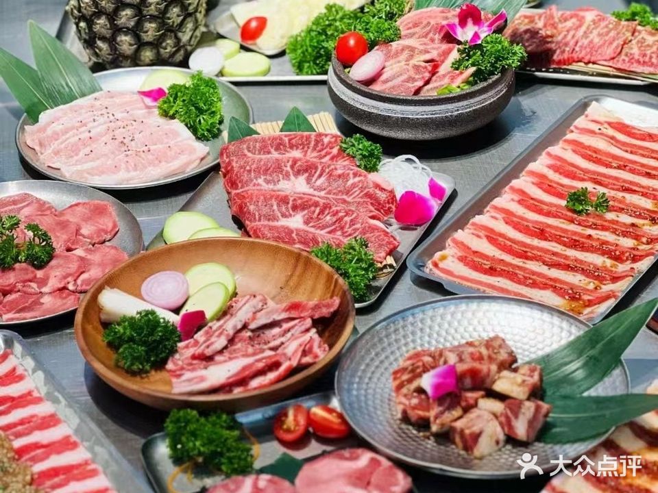 烤官炭火烤肉(万隆城店)