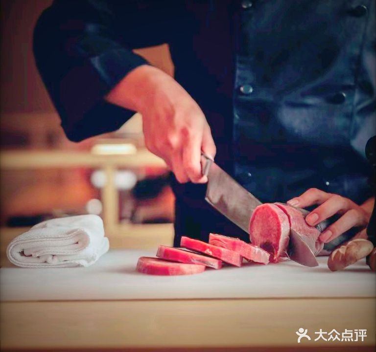 九味牛果木烤肉