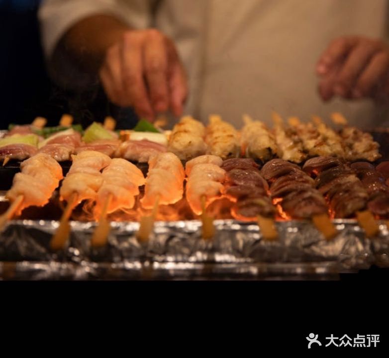 八花居酒屋