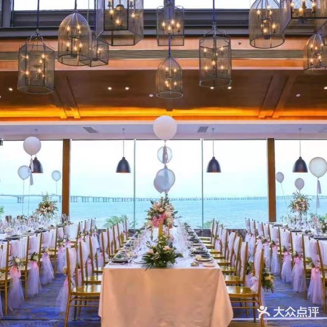 V Bar海景扒房(北海湾惠龙万达嘉华酒店)