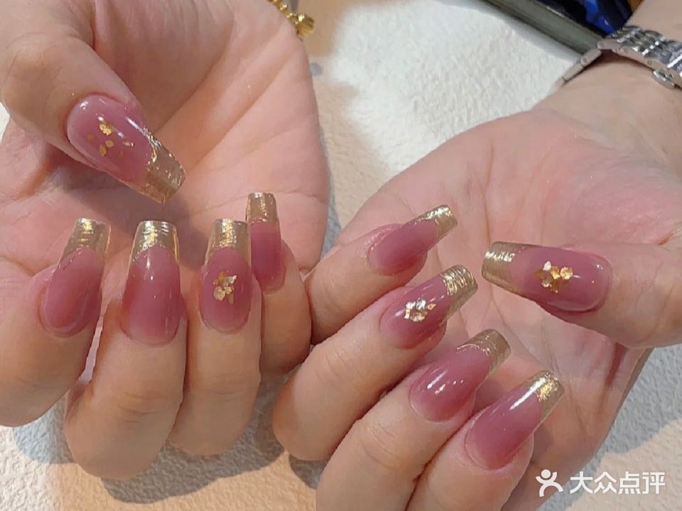 小雪·甲油站(荷泽小区店)