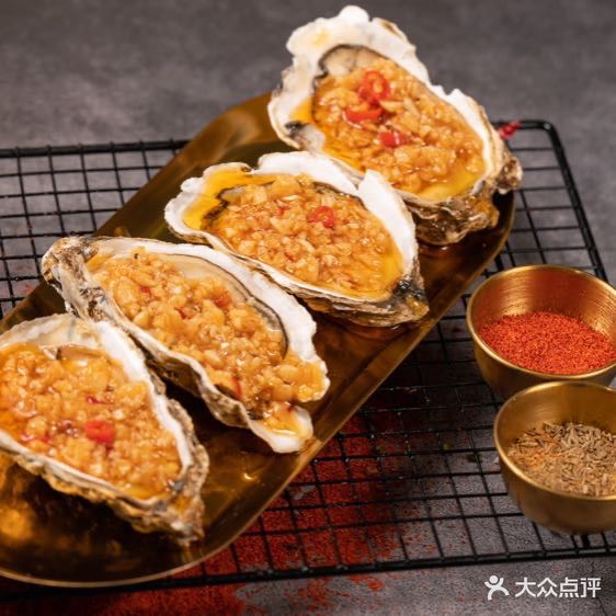 蠔爷·生蚝海鲜烧烤·鲅鱼水饺(山大店)