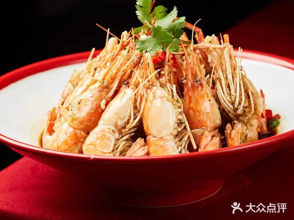 晟利隆大酒店(观沙岭店)