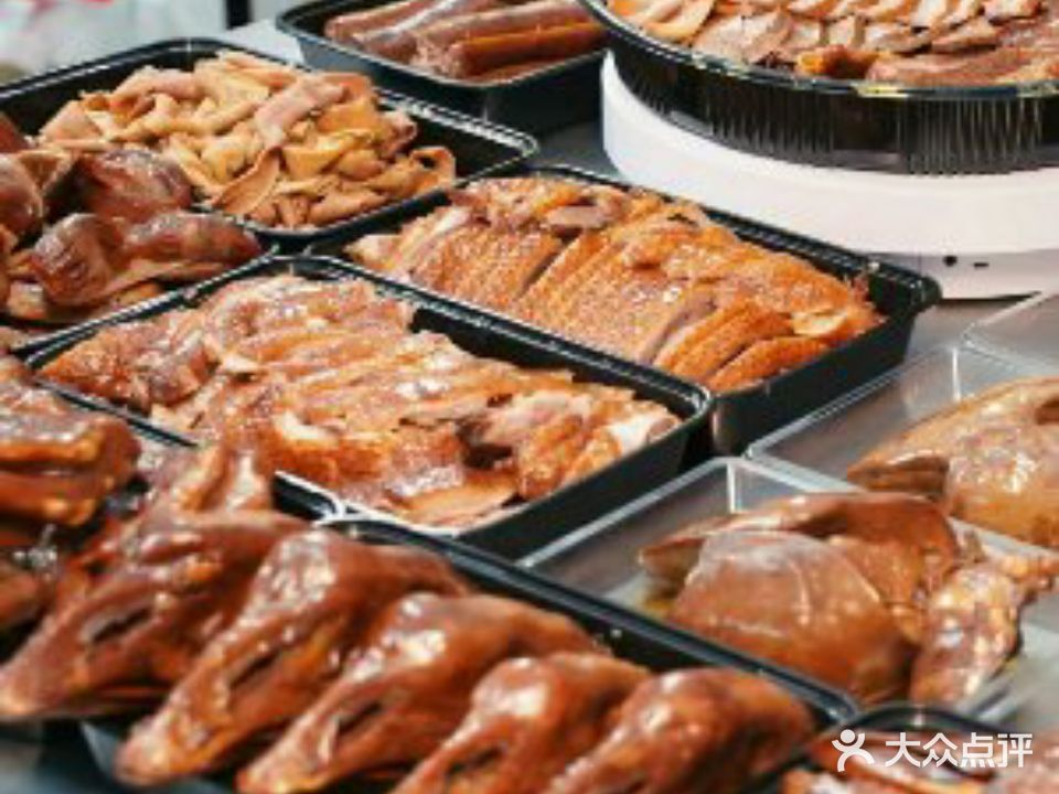 公孙卤饿饭店(金园路店)