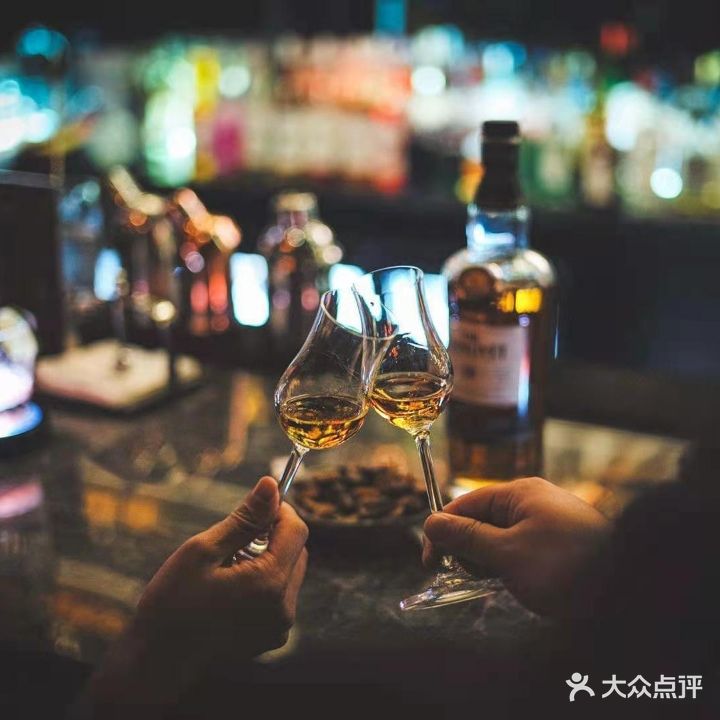 云邸酒吧(cloud house lounge bar)