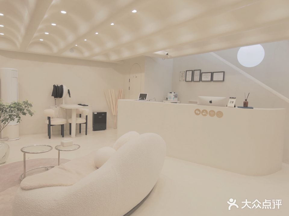 加减乘除美容美甲專門サロン(银杏路店)