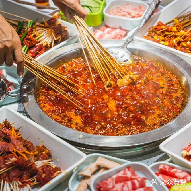 遇龙牛肉自主火锅(爱尚里店)