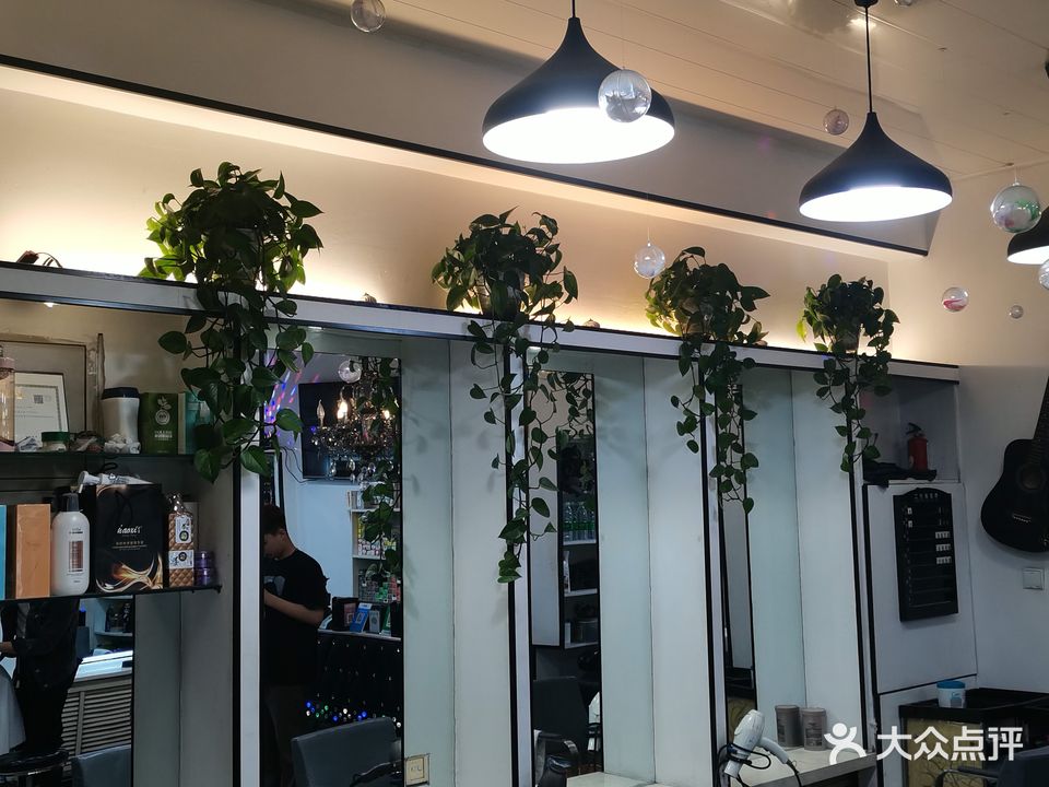 新动感造型(湾里店)