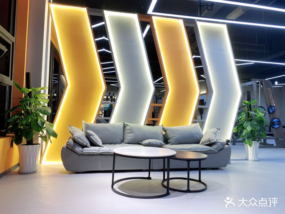 一刻24H健身(汉水名城店)