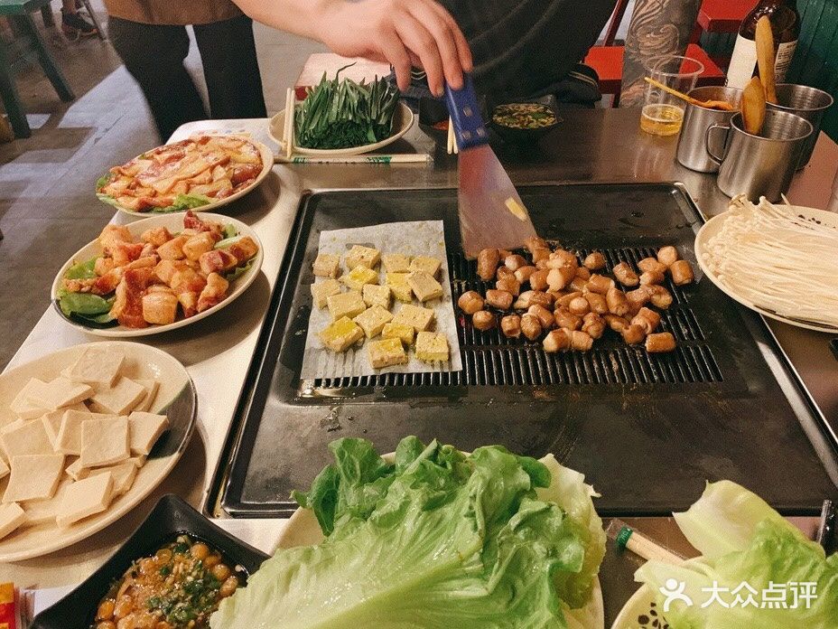 老小伙朱记特色烤小肠(毕节总店)