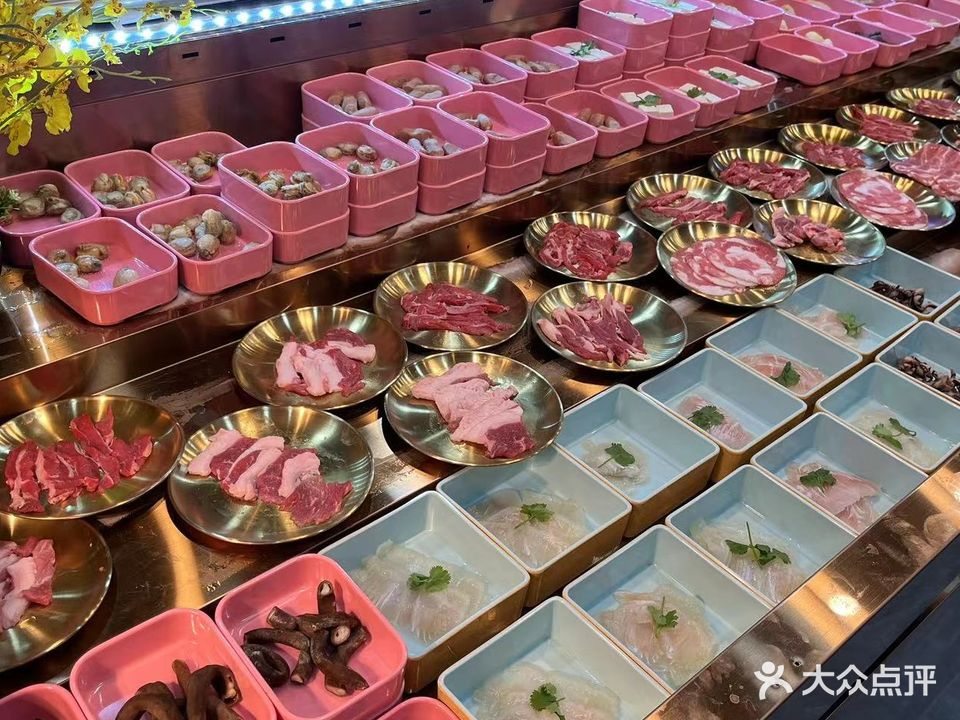 江小鱼自助火锅(东阳银泰店)