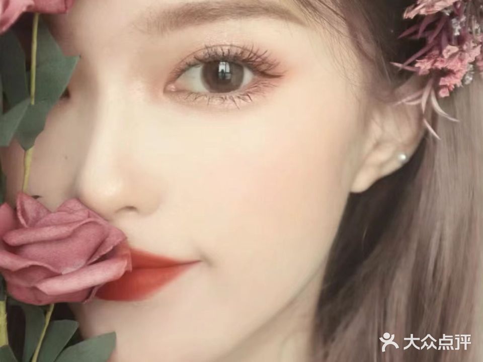 创美名媛美容美甲纹绣馆