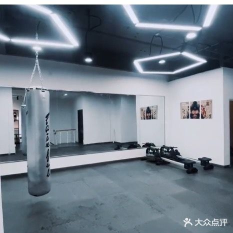 熊猫快跑健身工作室