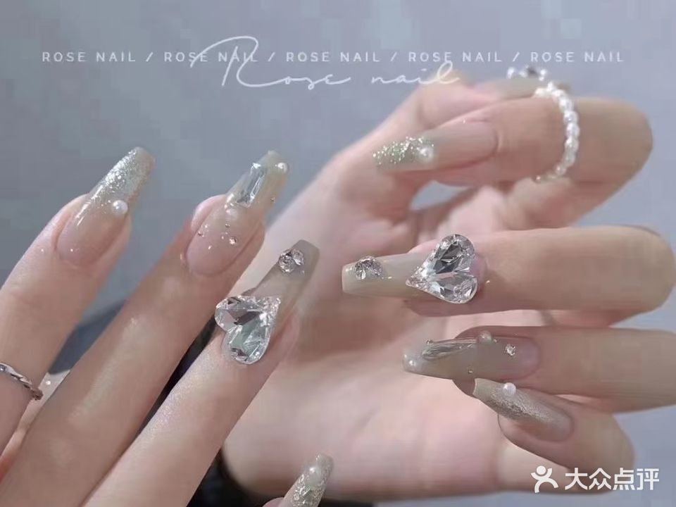 洋洋美容美睫(时达商城店)