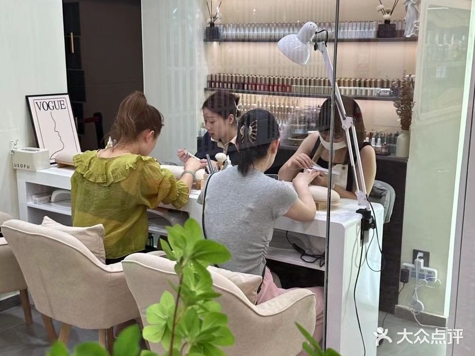 香湘美甲(秦都万达广场店)